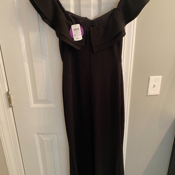 Off the shoulder black dress, size small - Picture 3 of 3